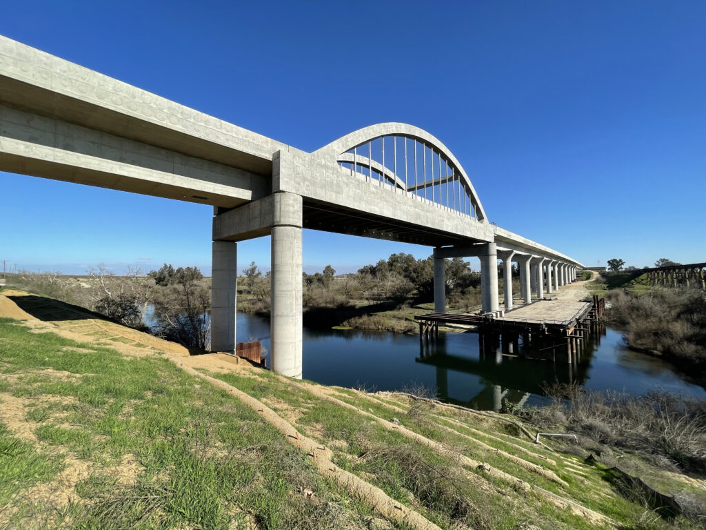 Picture of the San Joaquin Viaduct